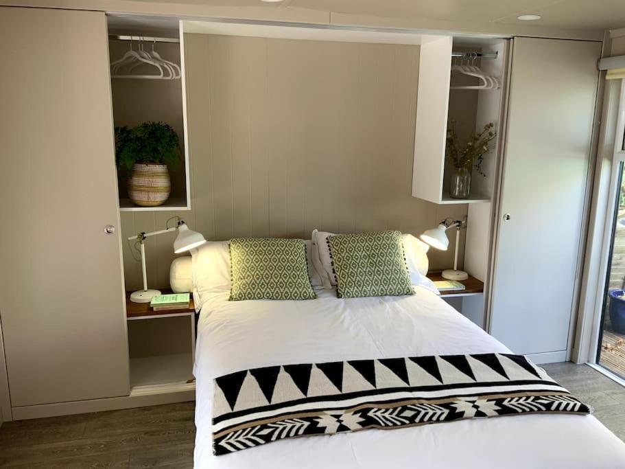 Cabin Retreat In The Heart Of Warwick. Warwick  Luaran gambar