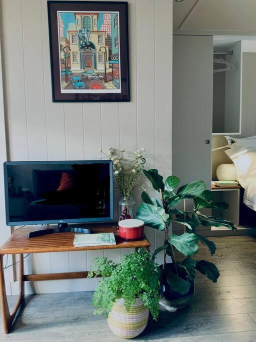 Cabin Retreat In The Heart Of Warwick. Warwick  Luaran gambar